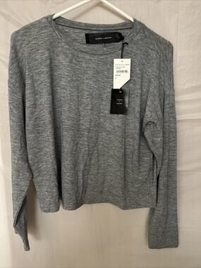 CODE X MODE Women’s Crewneck Short/Cropped Sweater Pullover Gray Size Medium NWT